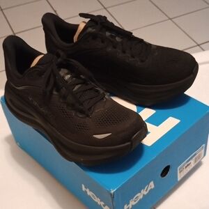 Hoka Men's Black Athletic Shoes Bondi Size 9